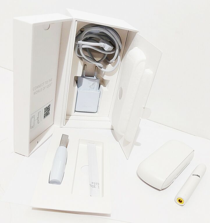 PODGRZEWACZ TYTONIU IQOS 3 DUO #BIAŁY KOMPLET