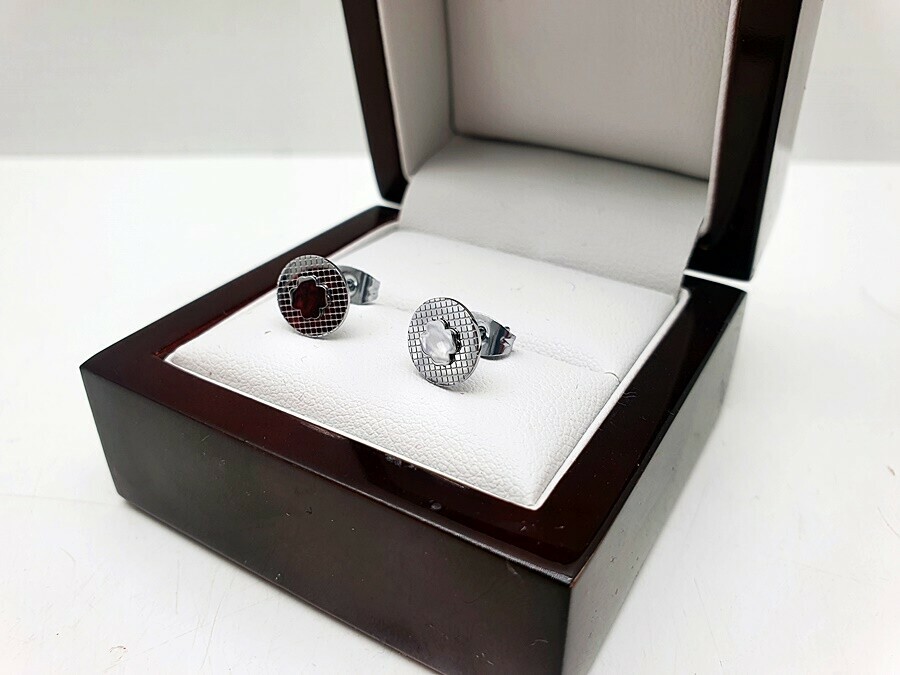 kolczyki-stal-chirurgiczna-srebrny-kolor-koniczyna-stan-11323-238058