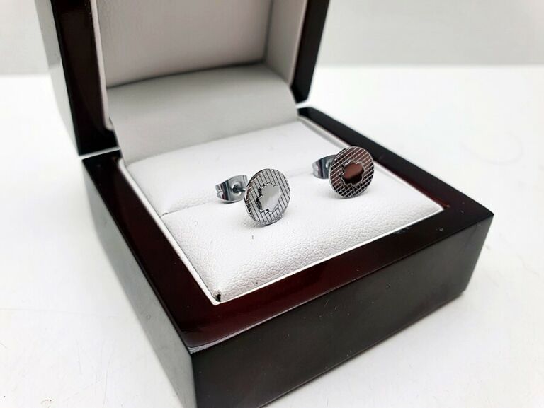 kolczyki-stal-chirurgiczna-srebrny-kolor-koniczyna-strzegomska-200-wroclaw