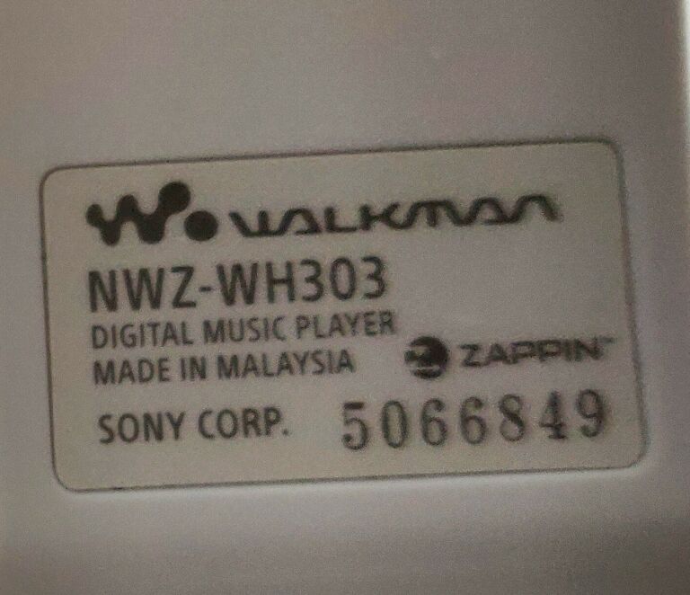 SŁUCHAWKI Z ODTWARZACZEM SONY NWZ-WH303 BIAŁE 4GB