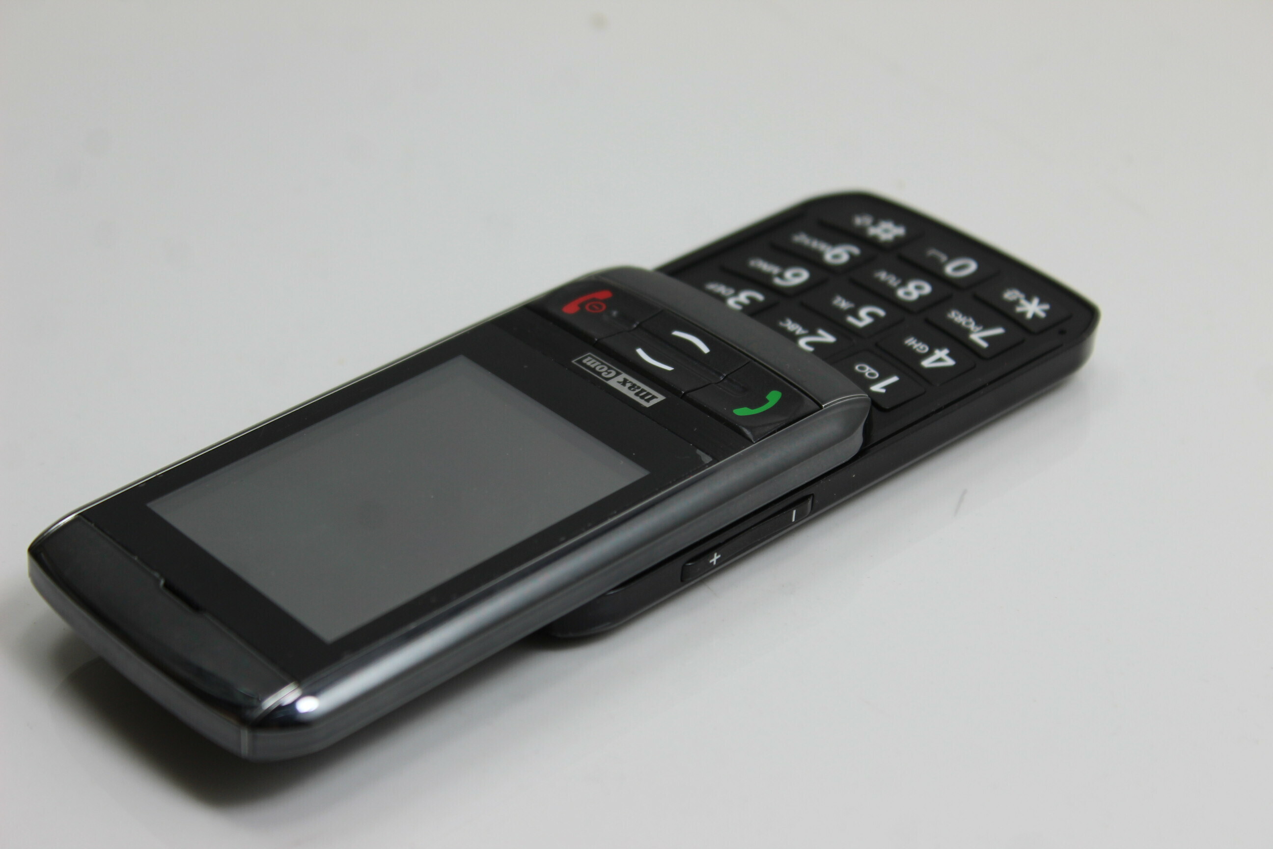telefon-maxcom-mm850bb-kolor-czarny