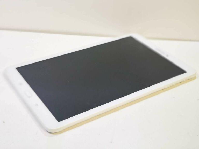 TABLET SAMSUNG GALAXY TAB E SM-T560 W ETUI