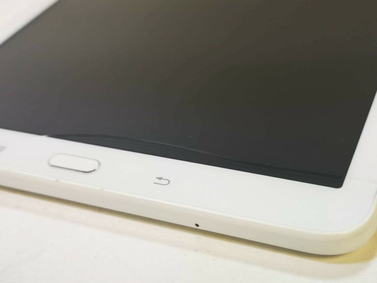 TABLET SAMSUNG GALAXY TAB E SM-T560 W ETUI