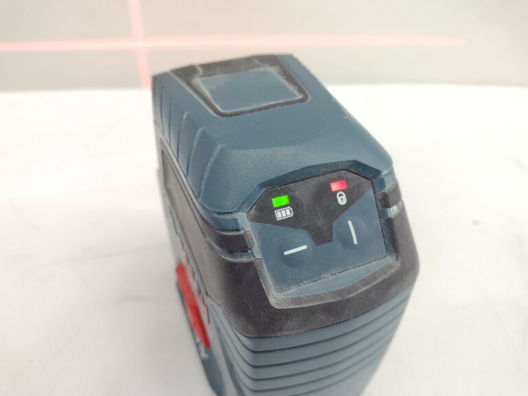 LASER KRZYŻOWY BOSCH PROFESSIONAL GLL 2-10