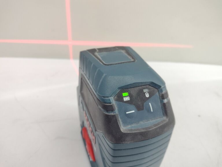 LASER KRZYŻOWY BOSCH PROFESSIONAL GLL 2-10