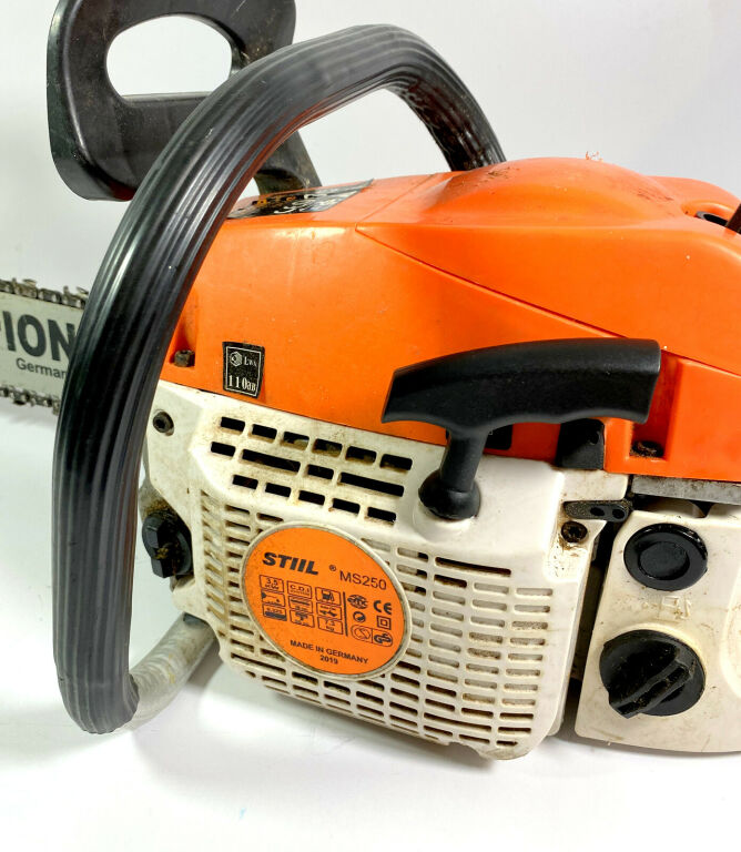 PIŁA ŁAŃCUCHOWA STIHL MS250