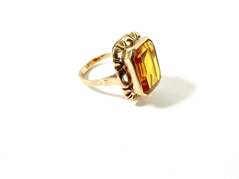 masywny-zloty-pierscionek-z-duzym-oczkiem-r17-marka-inna-marka