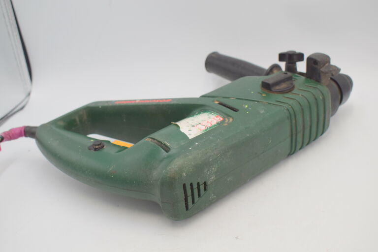 MŁOTOWIERTARKA BOSCH HAMMER PBH 160R 420W