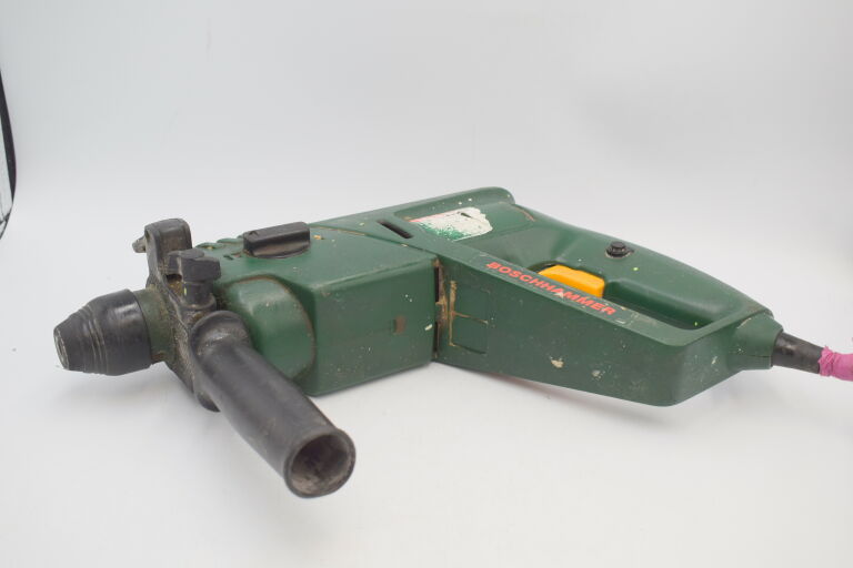 MŁOTOWIERTARKA BOSCH HAMMER PBH 160R 420W