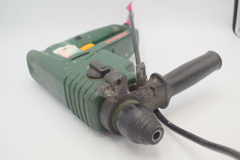 MŁOTOWIERTARKA BOSCH HAMMER PBH 160R 420W