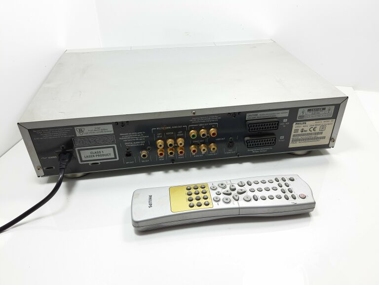 ODTWARZACZ DVD PHILIPS DVD957 PILOT