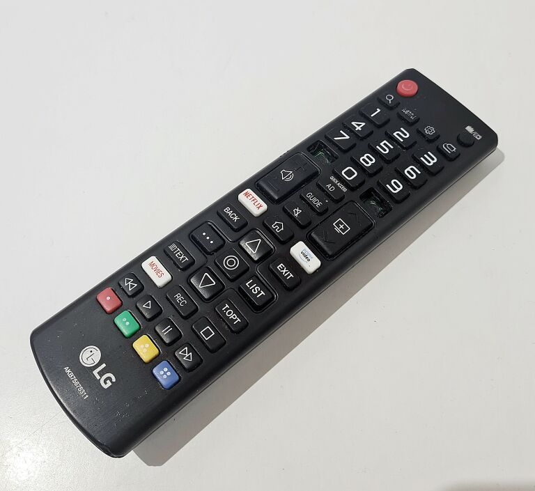 TELEWIZOR LG 55 UM7100PLB