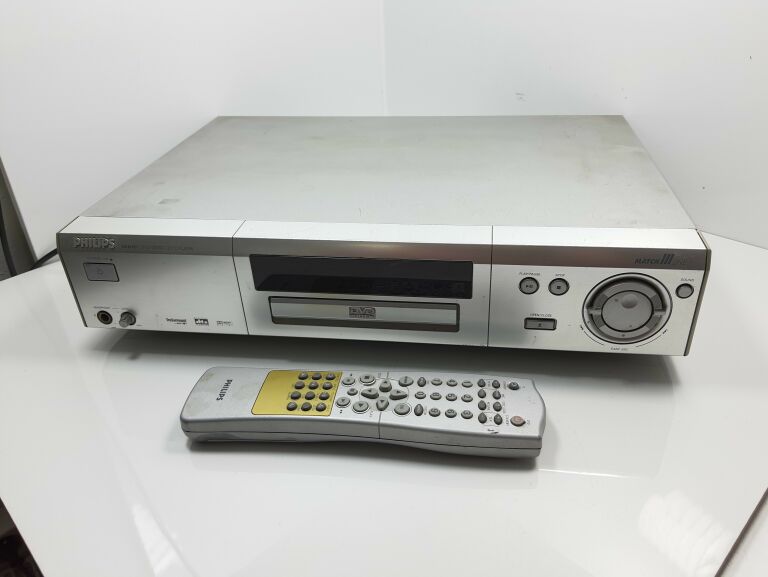 ODTWARZACZ DVD PHILIPS DVD957 PILOT