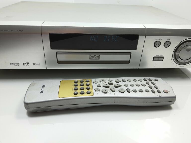 ODTWARZACZ DVD PHILIPS DVD957 PILOT