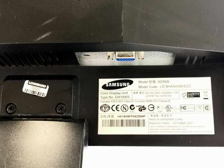 MONITOR SAMSUNG SYNCMASTER 920NW