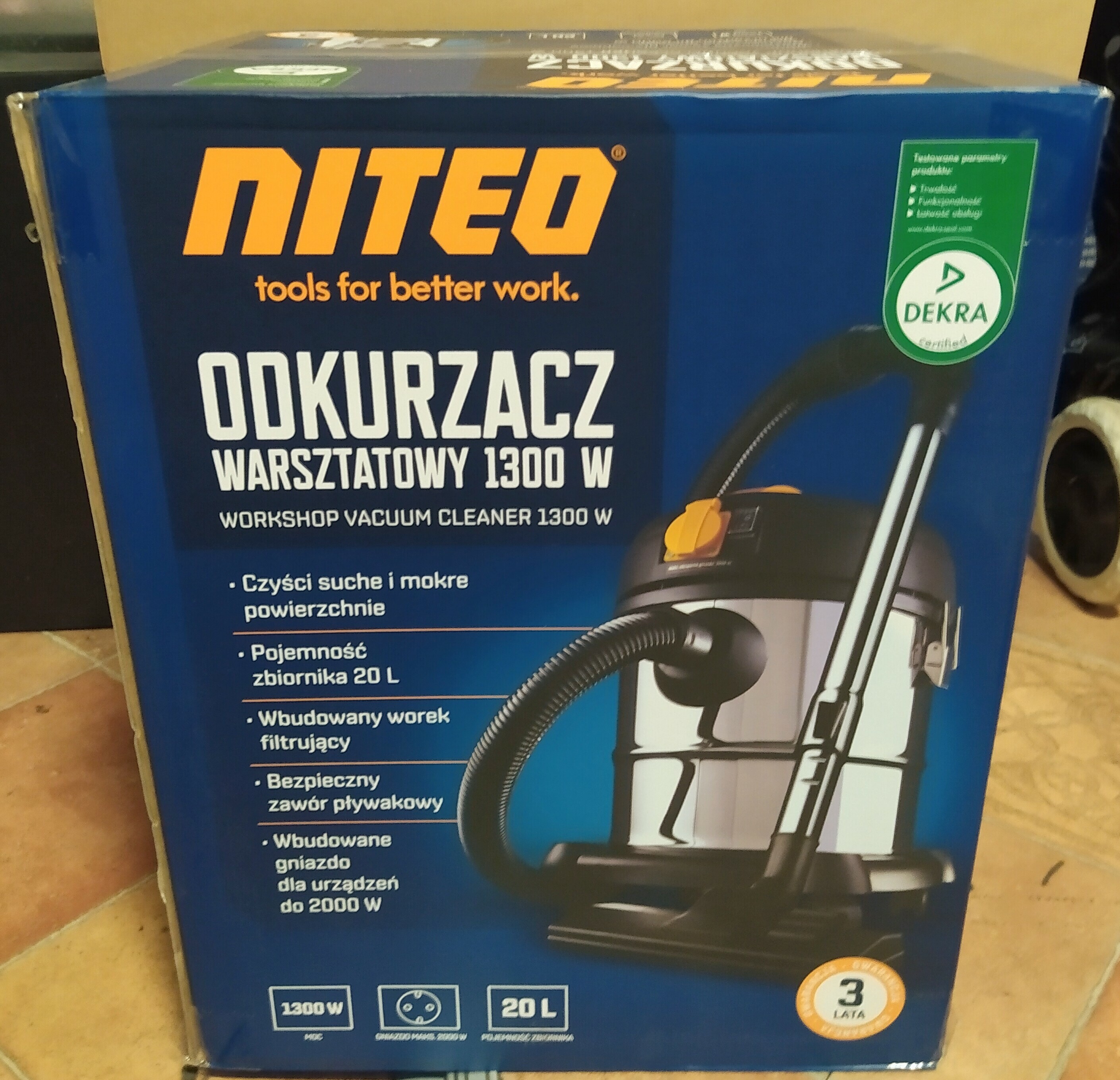 odkurzacz-warsztatowy-niteo-1300w-220-v-20l-stan-uzywany