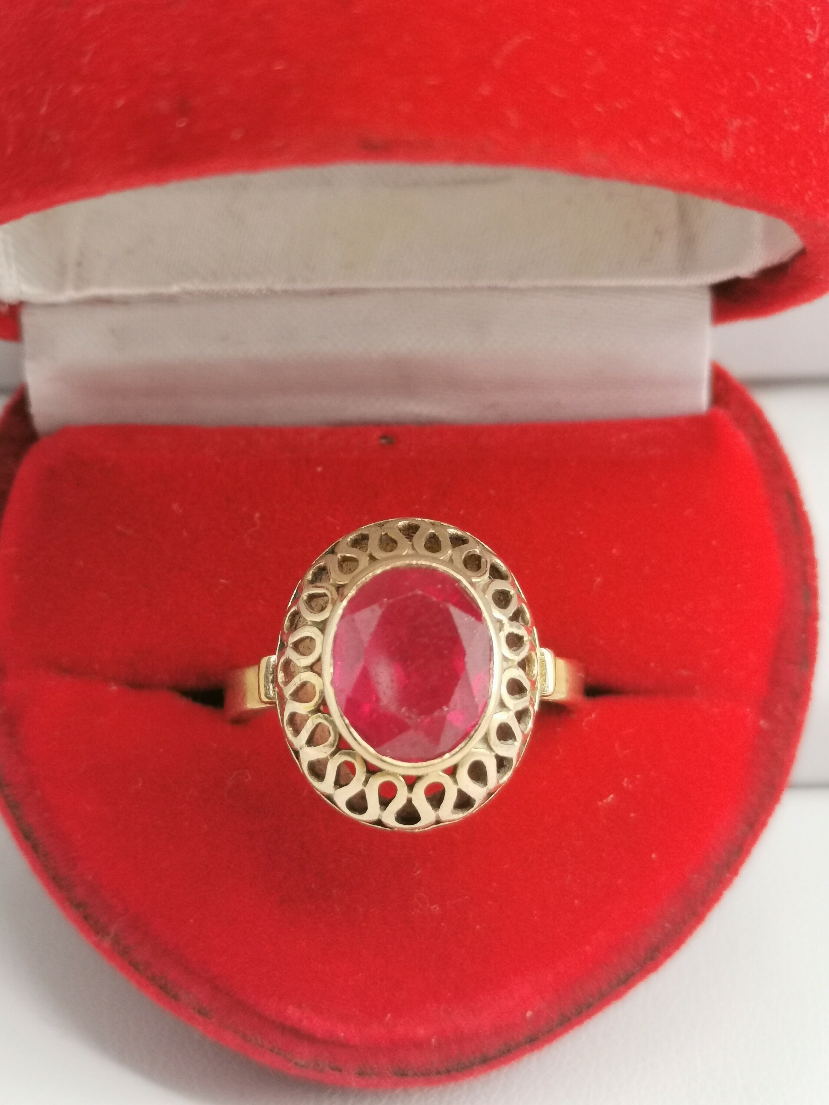 zloty-pierscionek-z-rozowym-kamieniem-pr-585-443-tysiaclecia-3539-skarzysko-kamienna