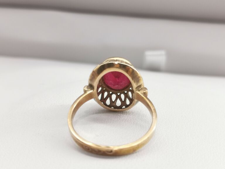 zloty-pierscionek-z-rozowym-kamieniem-pr-585-443-material-zloto