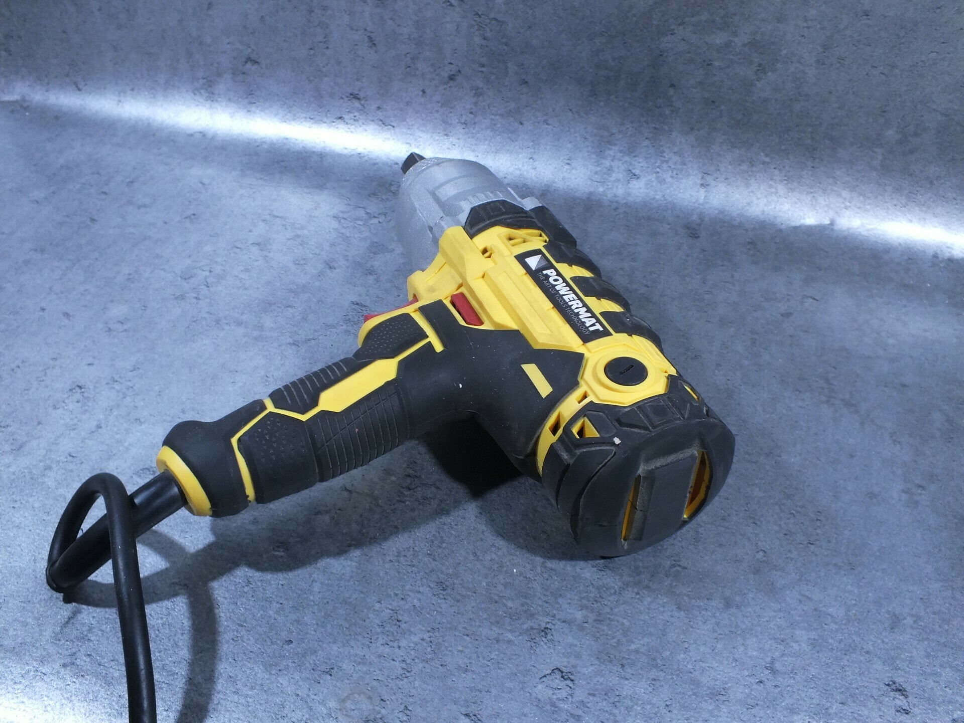 elektryczny-klucz-udarowy-pm-eku-2000n-powermat-stan-uzywany