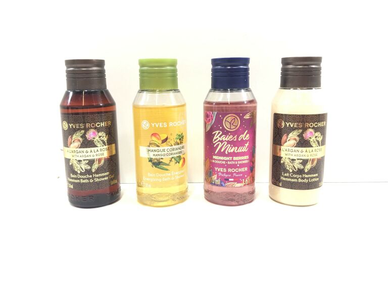 ZESTAW YVES ROCHER TURYSTYCZNY 4X50 ML