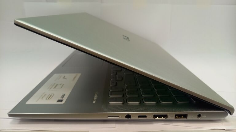 ASUS VIVOBOOK15 A512FA I5-8265U 512/8GB BDB STAN
