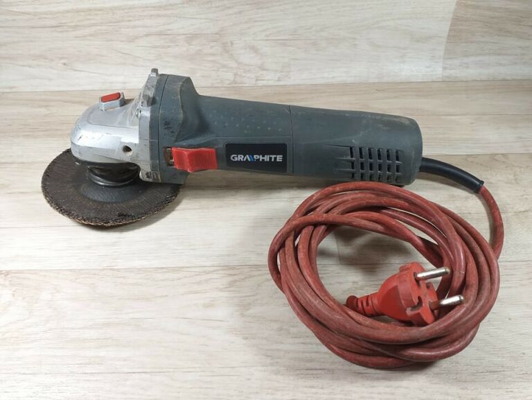 szlifierka-katowa-graphite-plac-wolnosci-5-grojec