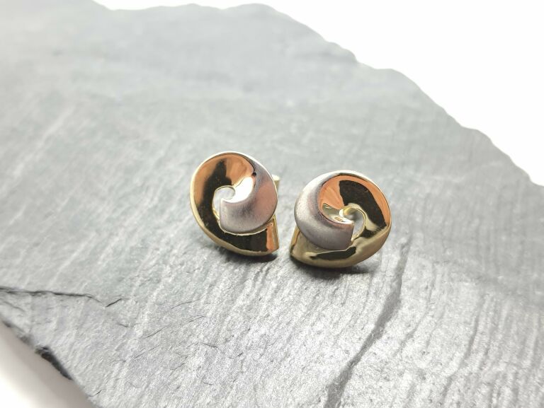 nowe-zlote-kolczyki-zawijas-sztyft-333-225g-stan-11323-1