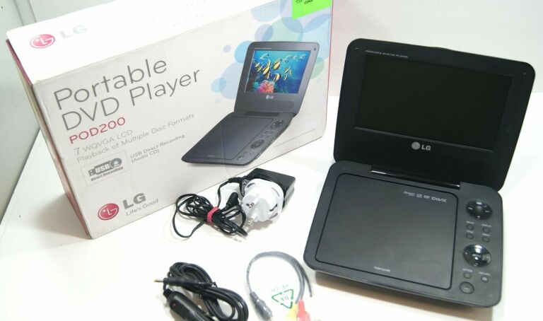 PRZENOŚNY ODTWARZACZ DVD PORTABLE PLAYER POD200