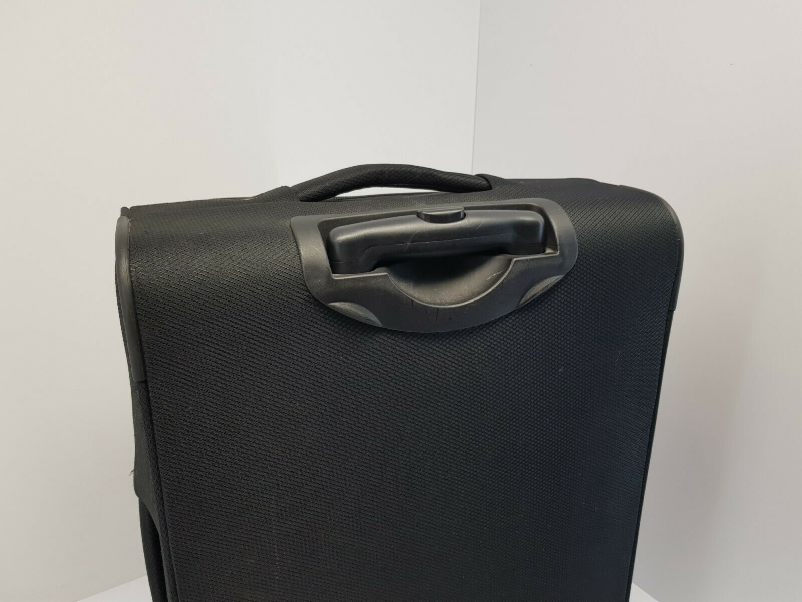 walizka-podrozna-lasocki-material-dominujacy-inny