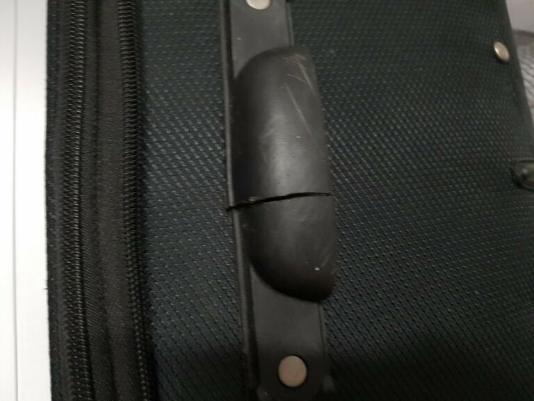 walizka-podrozna-lasocki-glebokosc-krotszy-bok-1