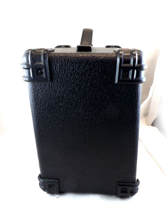 RILEY XL-15R WZMACNIACZ GITAROWY PIECYK 15W
