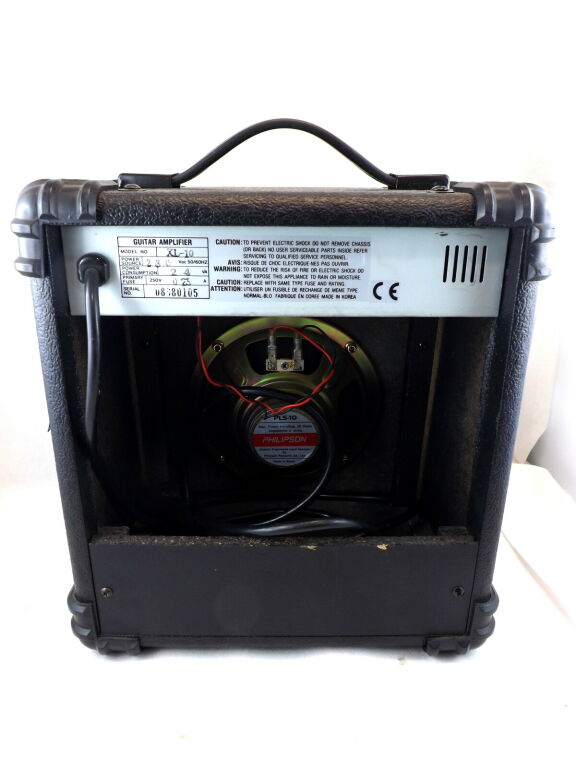 RILEY XL-15R WZMACNIACZ GITAROWY PIECYK 15W