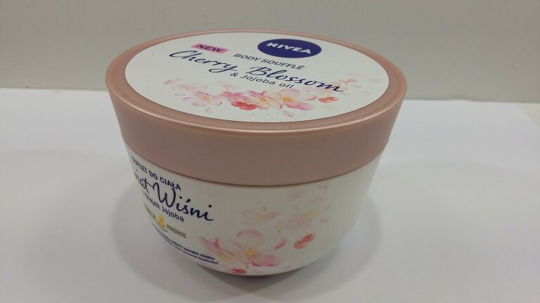 SUFLET DO CIAŁA NIVEA KWIAT WIŚNI I JOJOBA 200ML