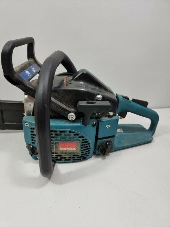 pila-spalinowa-makita-dcs5200-stan-uzywany