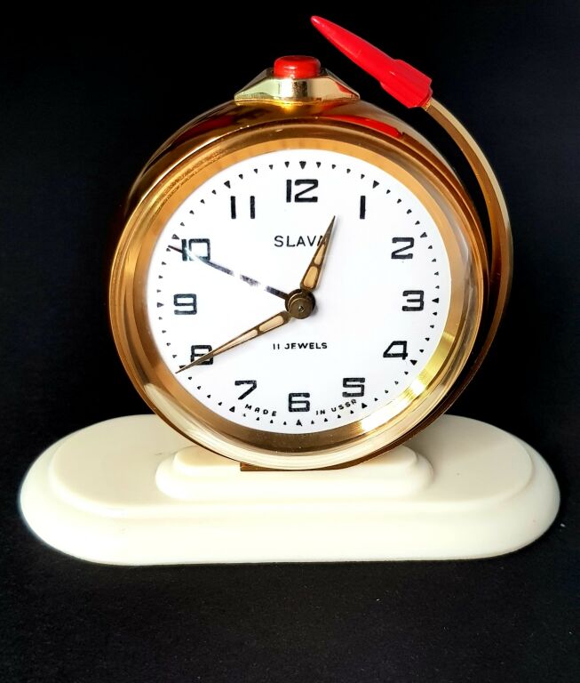 budzik-slawa-11-jewels-globus-szewska-68l1-mrcash