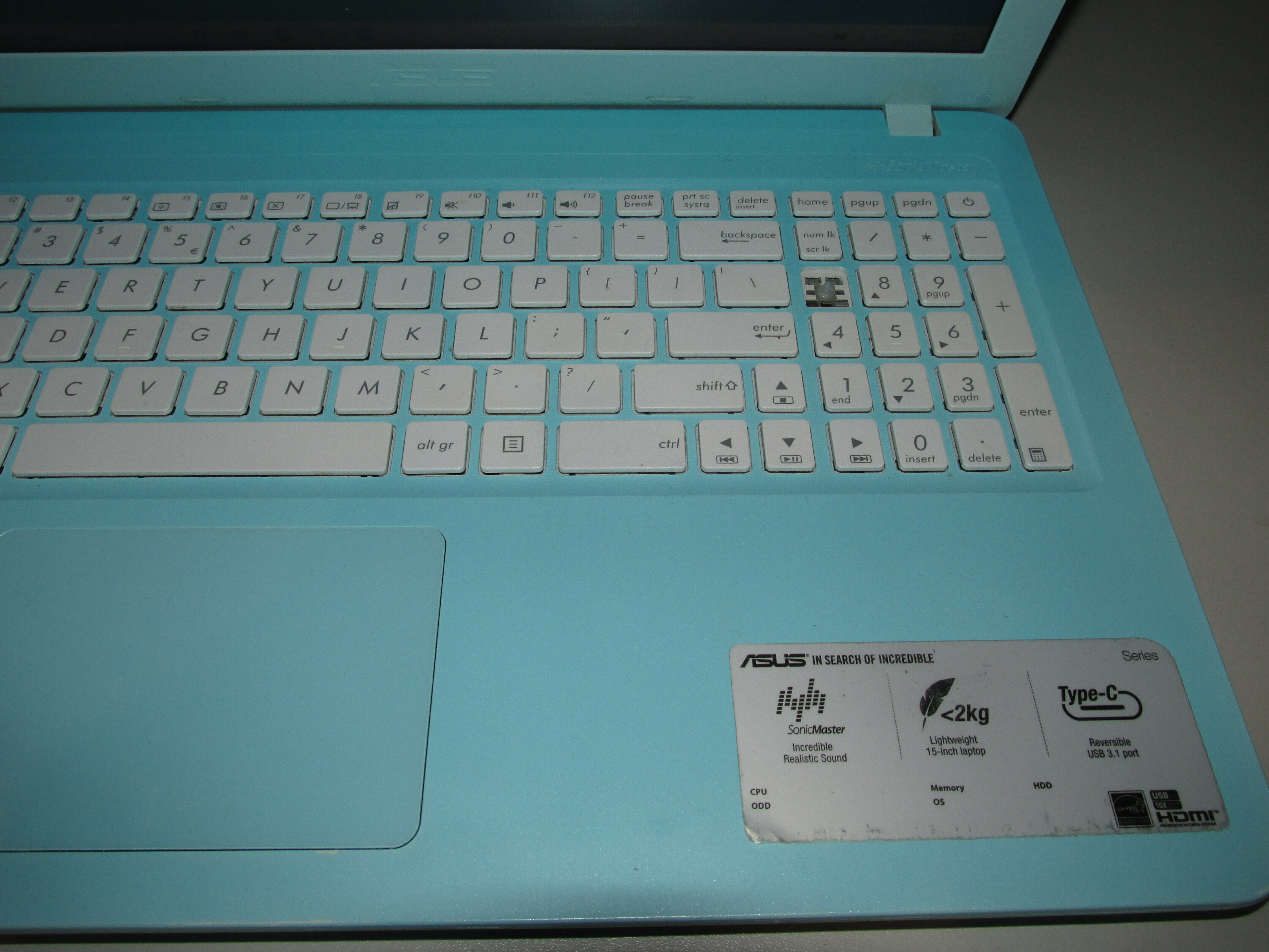 laptop-asus-a540l-256-gb-ssd-4-gb-nvidia-wielkosc-pamieci-ram-4-gb