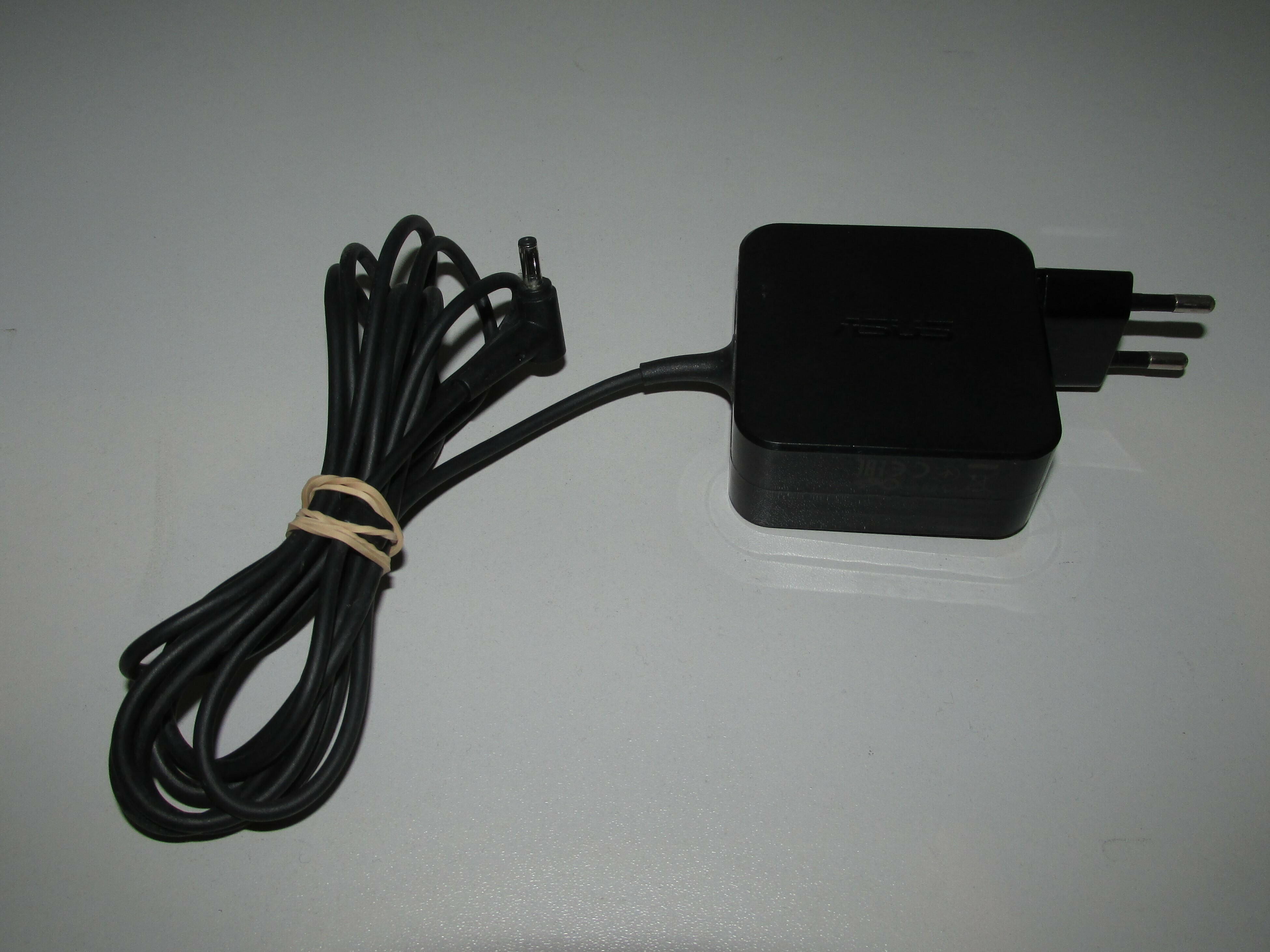 laptop-asus-a540l-256-gb-ssd-4-gb-nvidia-pojemnosc-dysku-256