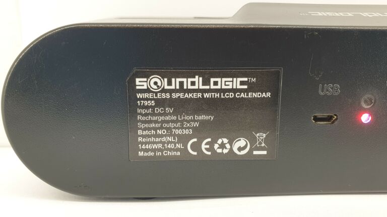 glosnik-bt-z-budzikiem-soundlogic-17955-zasilanie-akumulatorowe