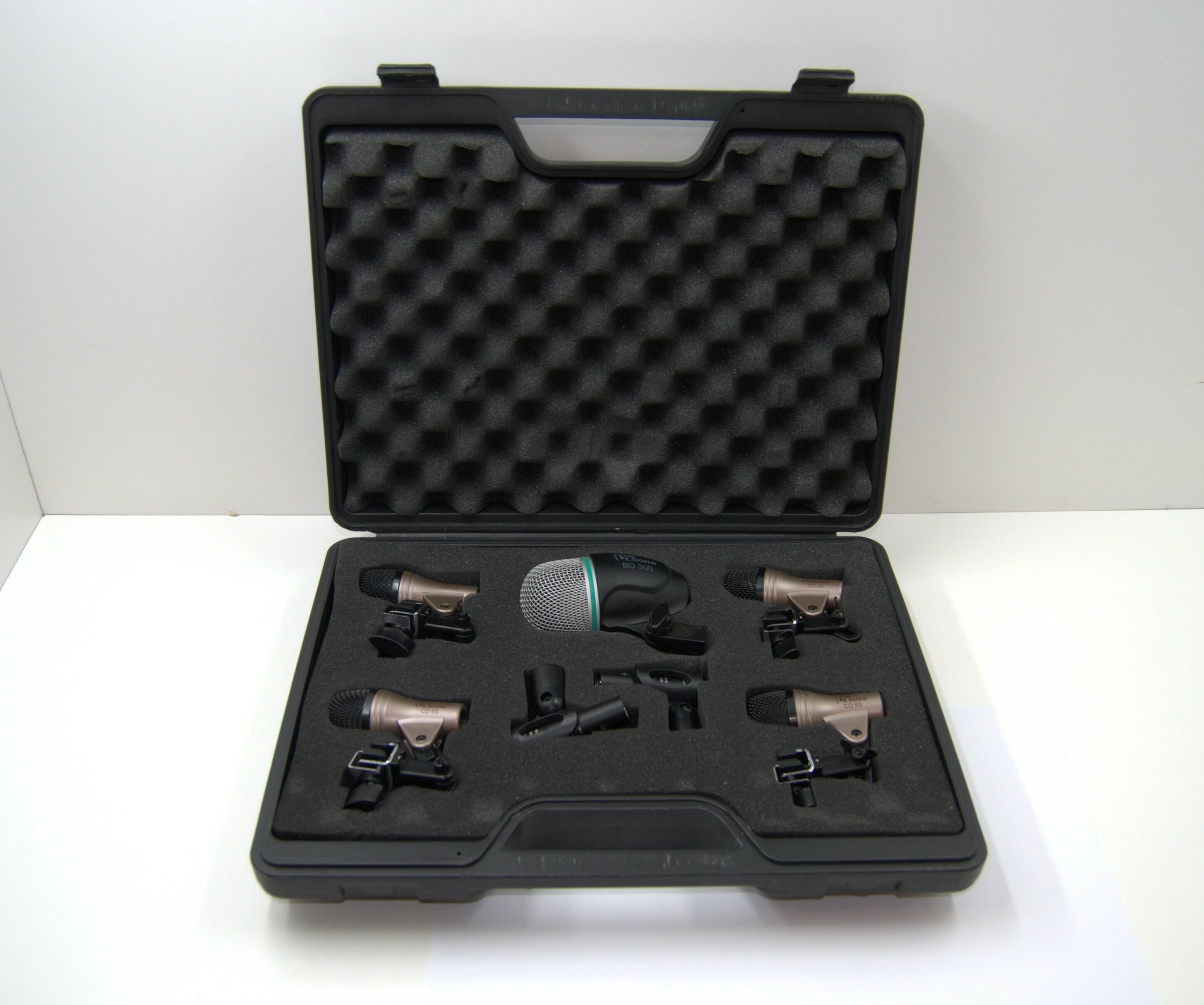 zestaw-mikrofonow-perkusyjnych-the-tbone-dc1500-3-maja-3-swidnik