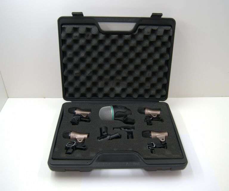 zestaw-mikrofonow-perkusyjnych-the-tbone-dc1500-3-maja-3-swidnik