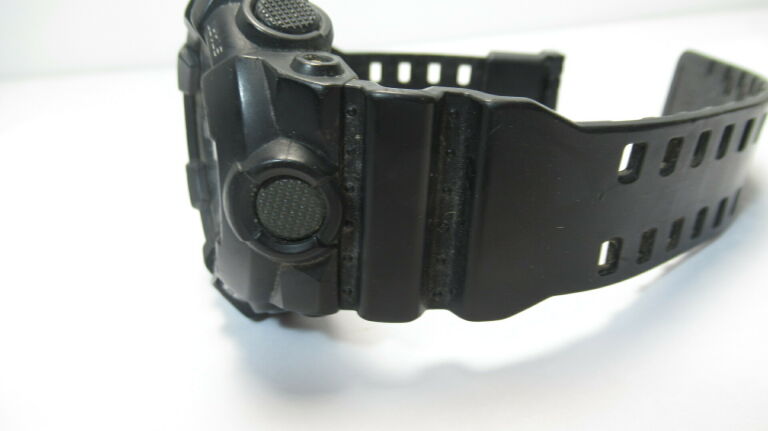 zegarek-casio-g-shock-ga-700-stan-uzywany