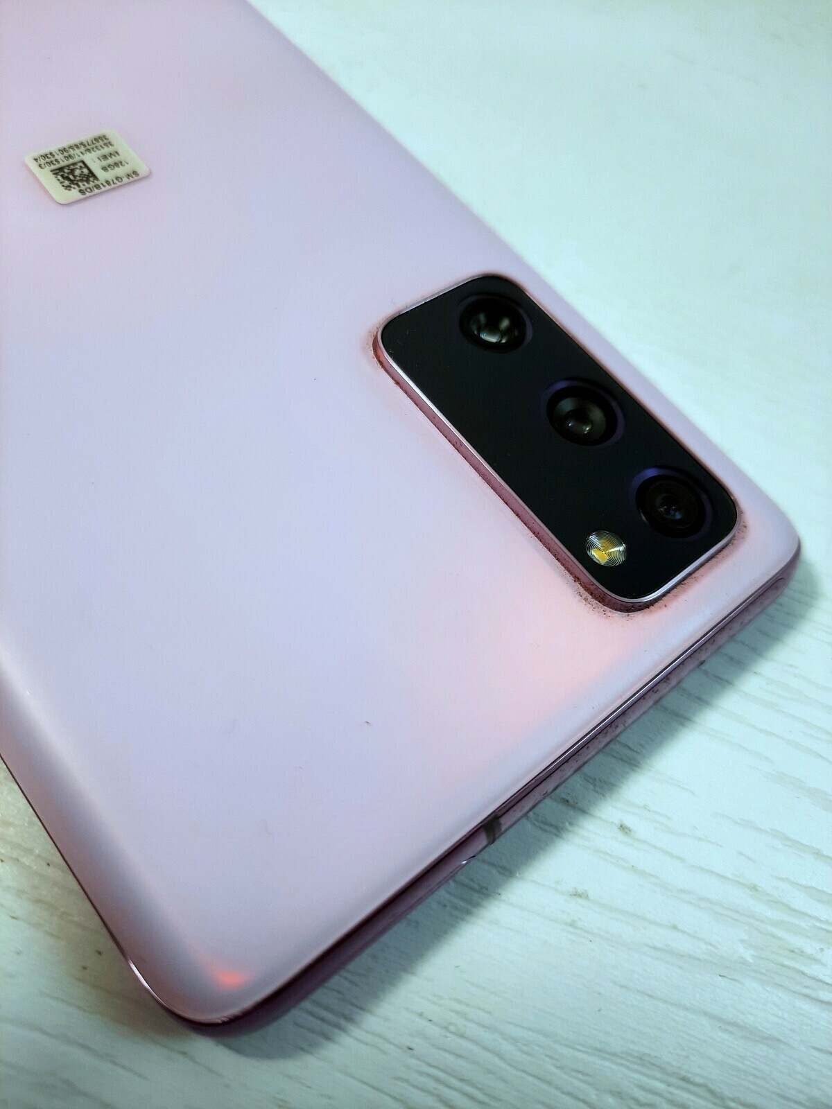 telefon-samsung-galaxy-s20-fe-5g-przekatna-ekranu-65