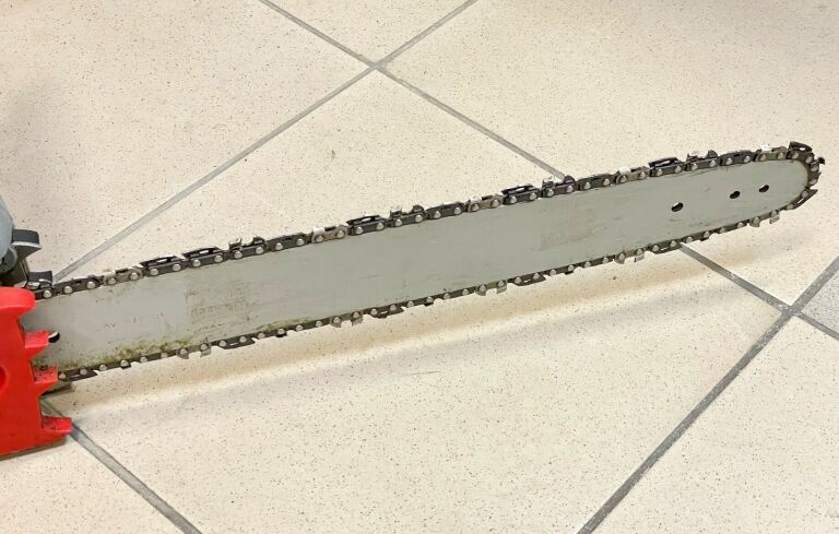 pila-lancuchowa-elektryczna-budget-bks-401-1800w-kod-producenta-bks-401