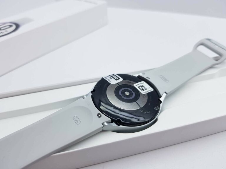 samsung-galaxy-watch-4-aluminium-44mm-silver-lte-jak-nowy-komunikacja-212922-1