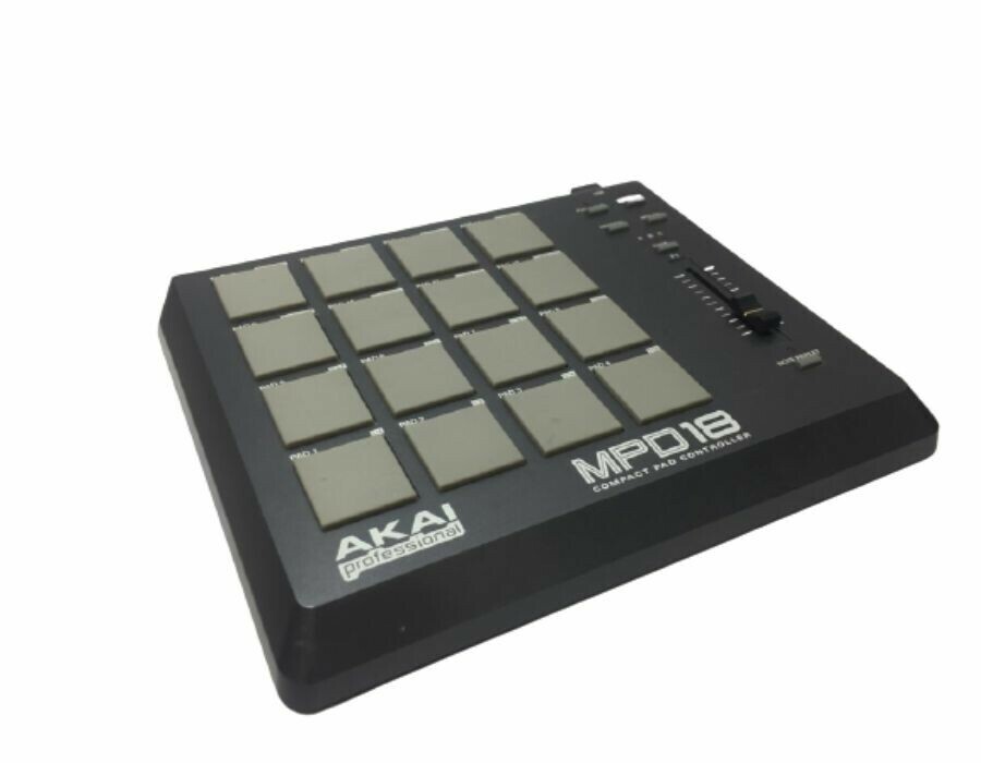 konsola-akai-mpd-18-stan-uzywany