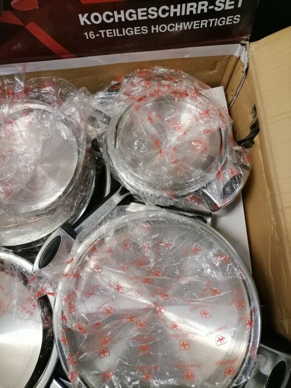 zestaw-garnkow-zurrichberg-zpb7001-16-elementow-kod-producenta-1111