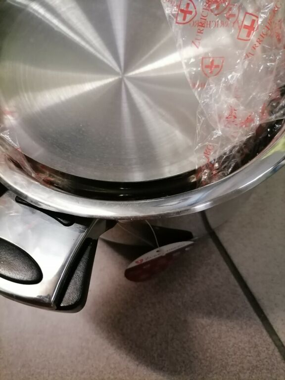 zestaw-garnkow-zurrichberg-zpb7001-16-elementow-liczba-elementow-w-zestawie-16