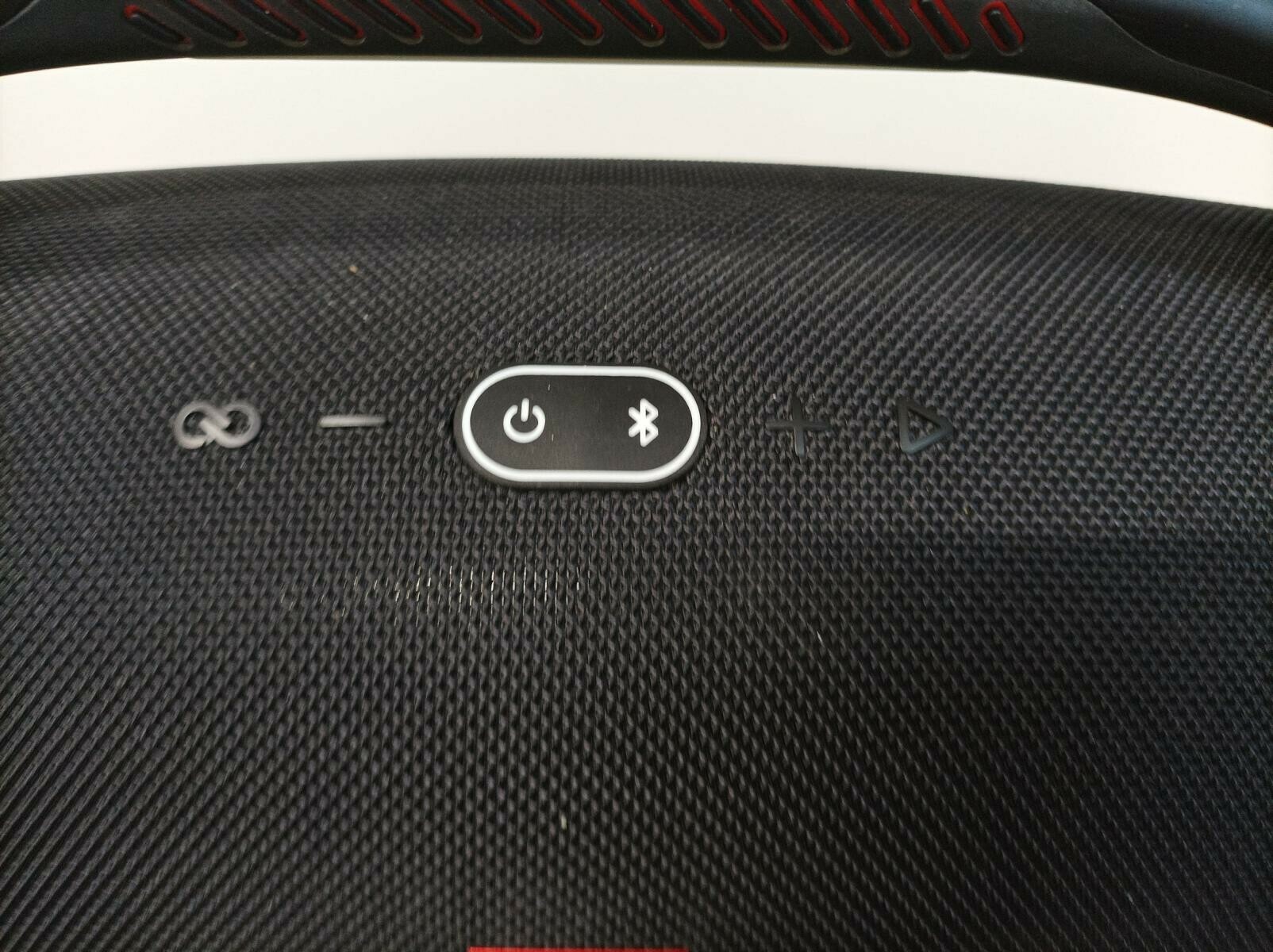 glosnik-jbl-boombox-2-brakpaczka-zaginela-marka-jbl