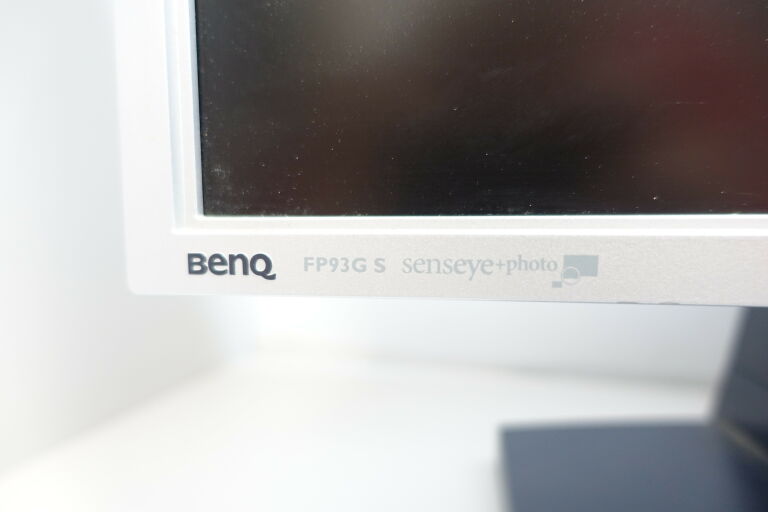 MONITOR BENQ Q9T5 19"@@POLECAM@@