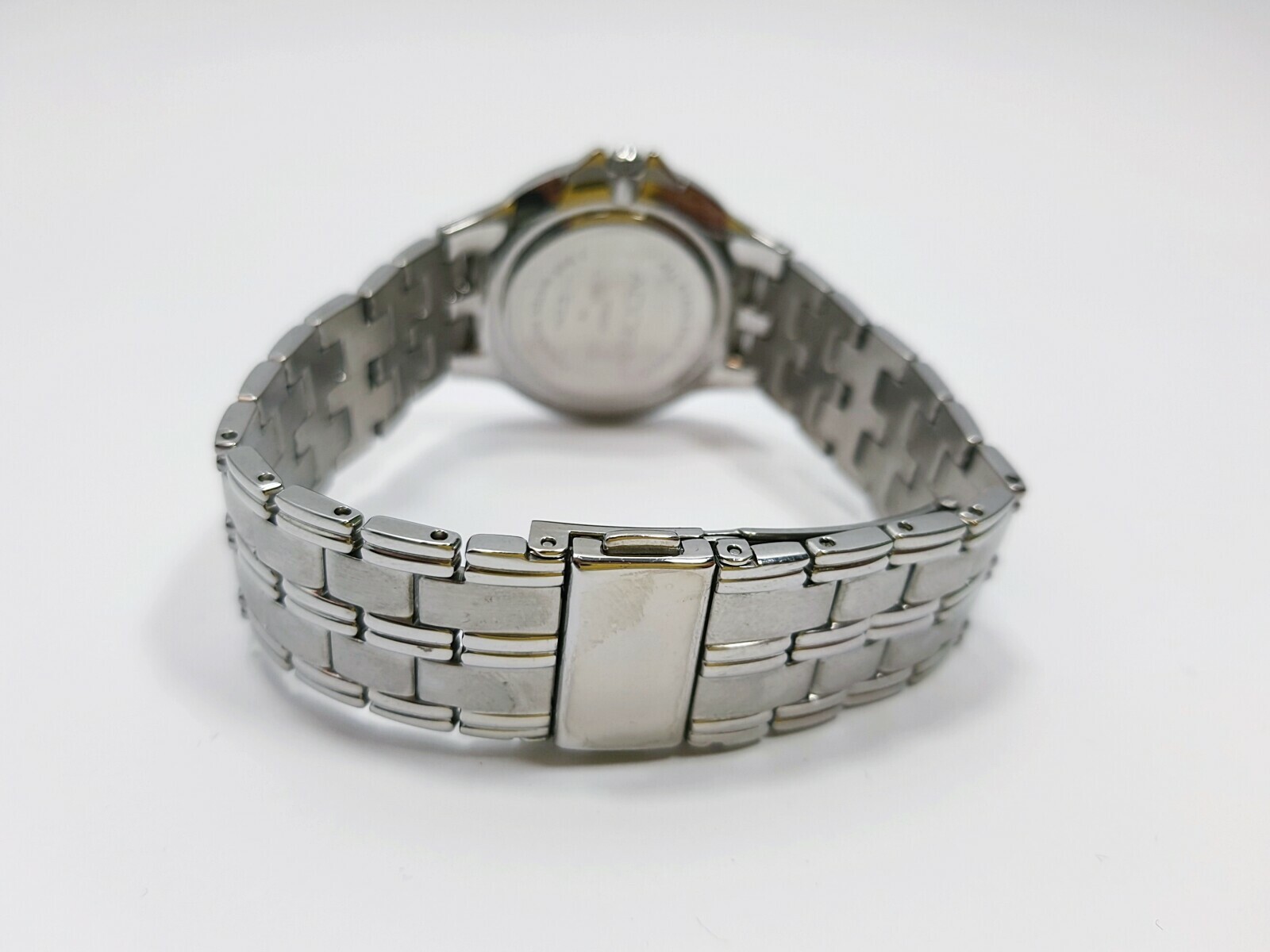 zegarek-adora-design-funkcje-brak